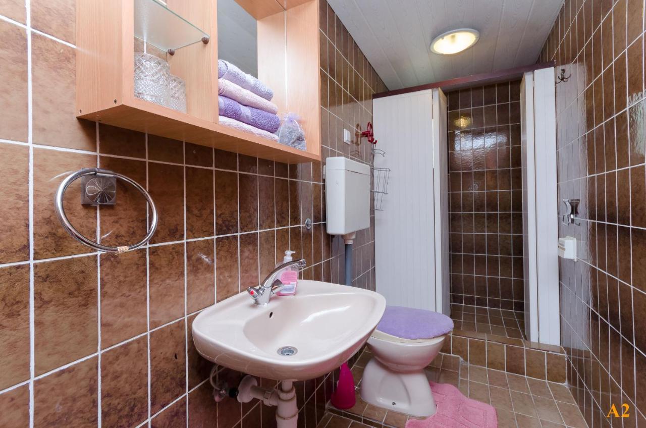 נובי ווינודולסקי Apartments And Room Drazen מראה חיצוני תמונה
