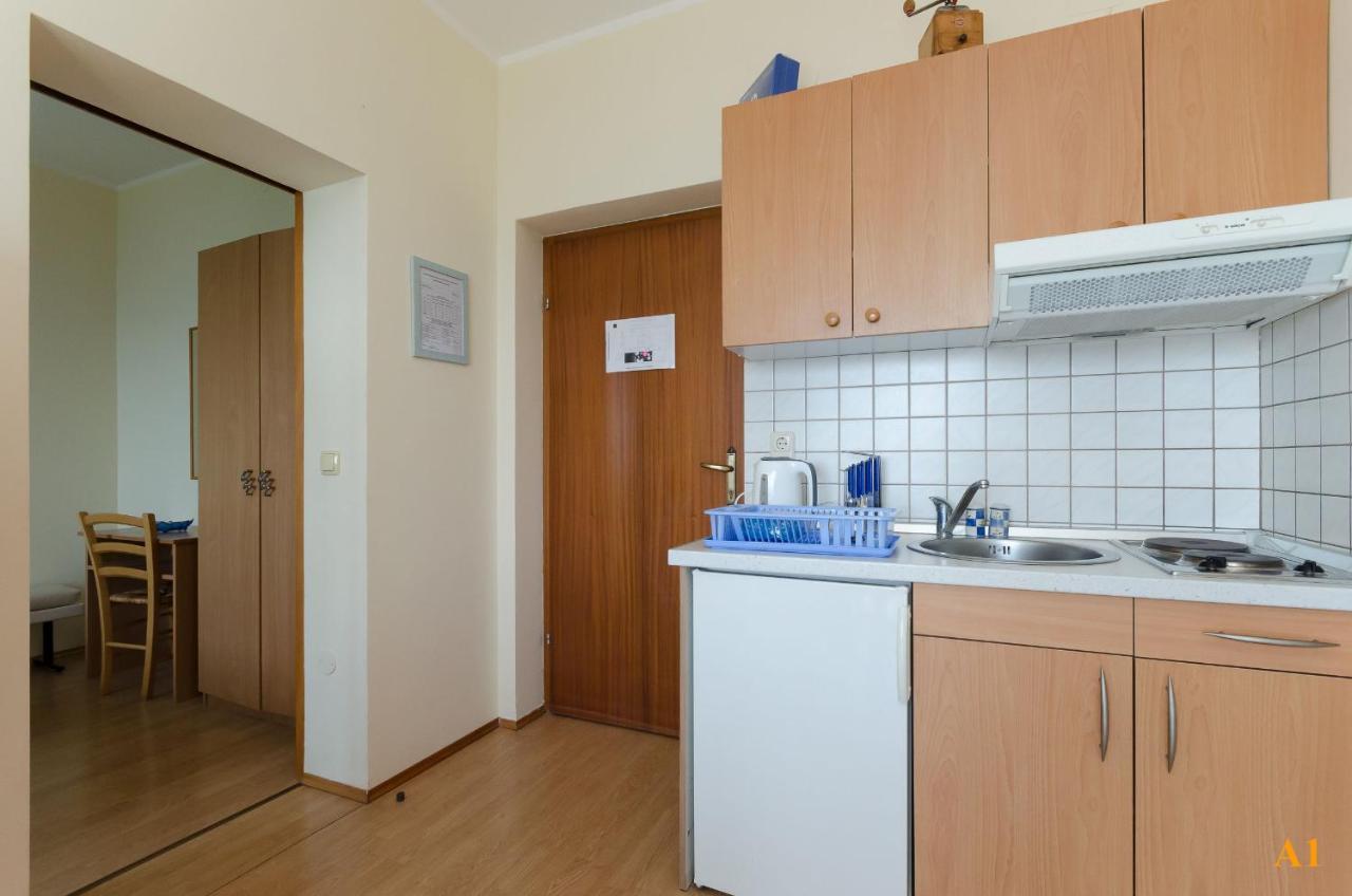 נובי ווינודולסקי Apartments And Room Drazen מראה חיצוני תמונה
