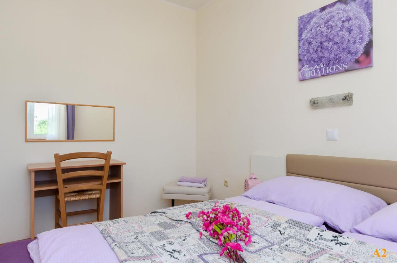 נובי ווינודולסקי Apartments And Room Drazen מראה חיצוני תמונה